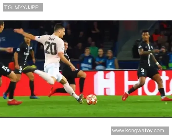 2019年欧冠巴黎圣日耳曼与曼联次回合精彩对决回顾与分析