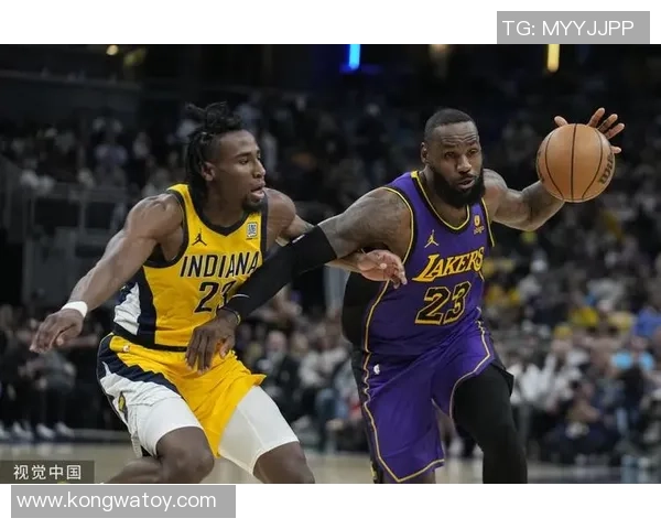 2015年湖人与步行者精彩对决回顾CCTV全程直播精彩瞬间重温