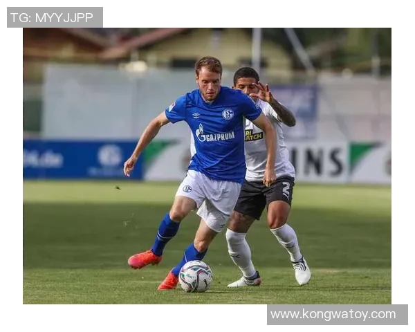 沙尔克04迎战奥格斯堡前瞻分析双方状态与战术对决展望