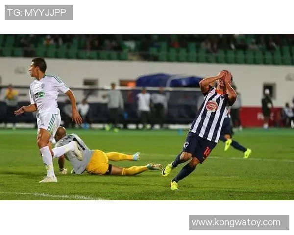 墨联桑托斯拉古纳迎战蒙特瑞争夺联赛积分巅峰对决即将上演